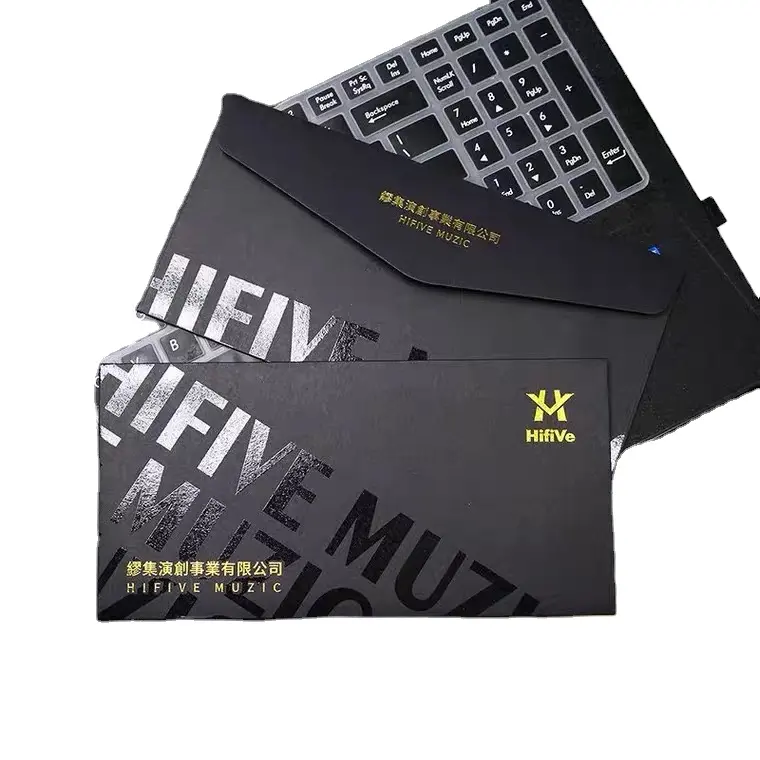 Переработанный пользовательский УФ Печатный роскошный подарок черный бумажный конверт упаковка деньги подарочные конверты