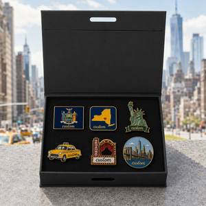 Set de Regalo de Pines Esmaltados Personalizados de Nueva York: Estatua de la Libertad, Taxi de Broadway, Pin de Solapa, Souvenir Turístico, Insignia Urbana - Product Image 1