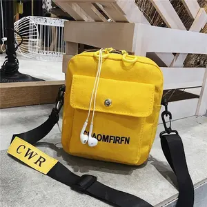 Luxury Wholesale Mini Letter Handbag Shoulder Kid Children Teenage Girl Earphone Hole Phone Crossbody Messenger Bag Canvas