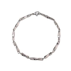 Hombres europeos americanos Hip-Hop <span class=keywords><strong>Cadena</strong></span> <span class=keywords><strong>cubana</strong></span> Estilo Acero inoxidable Baño Color Pulsera Pulseras de eslabones de <span class=keywords><strong>cadena</strong></span> de moda - Product Image 5