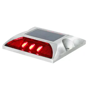 Luce di alluminio impermeabile a LED riflettente a terra percorso ponte Dock spia luce solare alimentata a perno stradale