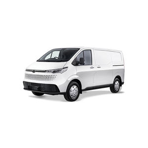 Furgoneta de Carga de Alta Capacidad Diseñada para Transporte de Mercancías Industriales, Conducción Suave de Larga Distancia y Rendimiento Confiable del Motor - Product Image 1