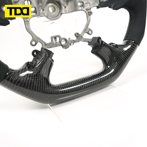พวงมาลัยคาร์บอนไฟเบอร์สีดำ TDD สำหรับมิตซูบิชิ - Product Image 3