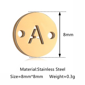 Dijes de <span class=keywords><strong>alfabeto</strong></span> de doble agujero de acero inoxidable, colgantes de conector de enlace de letras inglesas pequeñas para hacer collar, pulsera, regalo - Product Image 2