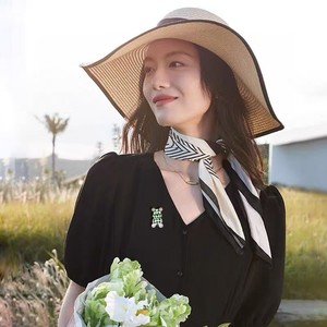 เข็มกลัดรูปหมีสุดหรู ประดับมุกคู่ ลายตารางเคลือบสี ตกแต่งหน้าอก-เครื่องประดับคริสตัลสุดประณีต ลายตัวเลข - Product Image 4