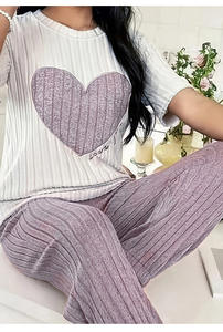 Sweet Love Set Pigiama Elegante e Traspirante da Donna con Pantaloni a Maniche Corte, Nuovo Completo Autunnale Trendy in Due Pezzi Comodo con Cavigliere - Product Image 4