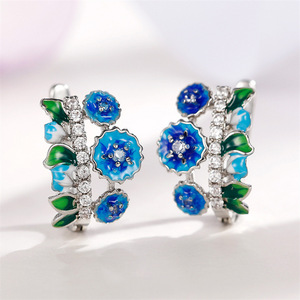 Orecchini a Cerchio Floreali alla Moda per Donne, Orecchini a Cerchio con Fiori Colorati, Gioielli per Uso Quotidiano e Feste - Product Image 4