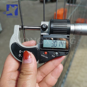 Clôture de chantier temporaire en acier au carbone australien, facilement assemblable, 6 <span class=keywords><strong>pieds</strong></span>, panneaux de clôture temporaire à faible coût pour l'Australie - Product Image 4