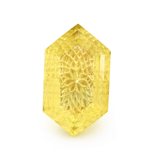 Cuarzo Limón con Diseño Geométrico, Piedra Tallada para Colgante o Joyería, Elegancia Radiante, Colgante de Piedra Preciosa, Cumpleaños - Product Image 2
