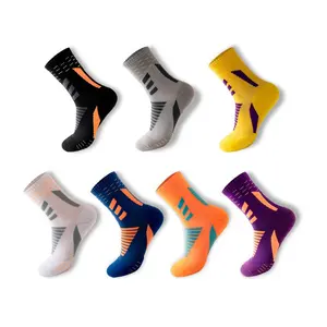 Mid Calf Heren Sport Sokken Katoenen Sport Hardloopsokken Ademend Basketbal Zweet-Absorberende Sport Dikke Sokken