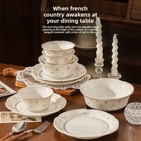 Service de table en porcelaine française avec motif végétal, compatible micro-ondes, assiettes, bols, ustensiles – Coffret cadeau de déménagement