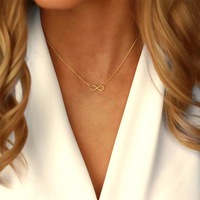 Collier personnalisé Mini Infinity Symbol en argent avec 8 pendentifs Chaînes de clavicule en acier inoxydable plaqué or