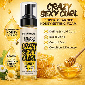 Espuma Fijadora de Rizos Strong Hold Honey para Peinado sin Esfuerzo, Definición de Rizos, Anti-Frizz, Acabado Suave, Peinado Diario - Product Image 6