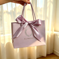 Sacs de transport de luxe personnalisés à prix compétitif en gros de Chine, sacs cadeaux portables pour vêtements, sacs fourre-tout colorés pour chaussures et vêtements