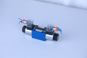 ระบบควบคุมทิศทางด้วยคันโยกไฮดรอลิกสำหรับการเปลี่ยนทิศทางที่รวดเร็ว - Product Image 2