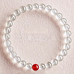 สร้อยข้อมือควอตซ์ใสธรรมชาติ สร้อยข้อมือลูกปัดคริสตัลสีแดงเดี่ยว คริสตัลพลังบำบัด สร้างความสงบ ของขวัญเครื่องประดับคริสตัลสำหรับผู้หญิง - Product Image 1