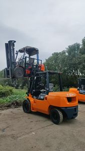 מלגזה דיזל חדשה של טויוטה 5 טון FD50, מלגזה משומשת יפנית מקורית 5 טון במצב מצוין - Product Image 4