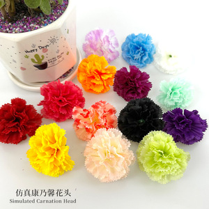 ดอกคาร์เนชั่นประดิษฐ์ ขนาด 4.5 ซม. ทำจากผ้าไหม งานแฮนด์เมด สำหรับตกแต่งงานแต่งงาน ของตกแต่งหมวกสำเร็จการศึกษา - Product Image 5