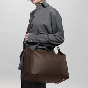 Borsa Multifunzionale di Lusso per Neonati e Mamme, Impermeabile, per Viaggi e Allattamento, <span class=keywords><strong>Zaino</strong></span> <span class=keywords><strong>Porta</strong></span> Pannolini in Pelle Vegana - Product Image 3