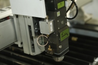 Ruijie Mini découpe de métal gravure Machine de découpe Laser à Fiber couverture complète Machine de découpe Laser à Fiber à faible bruit 600*600mm