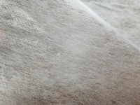 Entoilage thermocollant non tissé en fibres recyclées écologiques 23GSM, 100% polyester avec colle mixte à double points pour vêtements