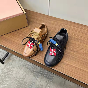 Zapatillas Deportivas Casuales Ligeras de Malla para Mujer, Diseño Inspirado en la Pasarela, para Uso Diario y Entrenamientos, Tendencia de Moda - Product Image 3