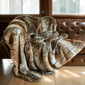 ソファとソファ用の高級居心地の良い柔らかいふわふわの冬用毛布、ぬいぐるみの完璧さにふける、<span class=keywords><strong>Fox</strong></span> Fur Blanket - Product Image 2