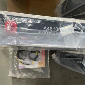 Dyness 48V 51.2V 100AH 200AH 300AH 5KWH 10KWH 15KWH batterie LiFePO4 pour le stockage d'énergie solaire domestique - Product Image 2