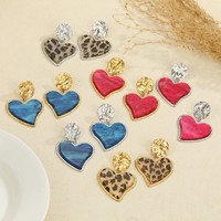 Set Perhiasan Vintage Motif Hati Bunga Leopard Wanita, Lapis Emas 18K, Baja Anti Karat, Kalung, Cincin, dan Anting Resin Leopard Hitam