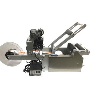 Machine d'étiquetage manuelle pour bouteilles rondes en verre et PET sans imprimante - Product Image 3