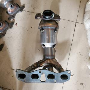 Auto Nissan Patrol Motor Euro5 Katalysator für Nissan Cedric Autoteile Montage Dreiwege-Katalysator 2.0 2.4 2.8 - Product Image 5