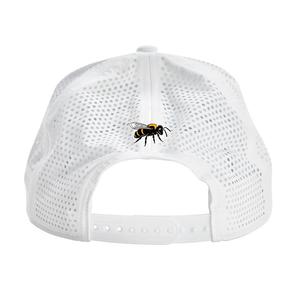 หมวกแก๊ปมีรูตัดด้วยเลเซอร์สีขาวกันน้ำงานปักตามสั่ง OEM พร้อมแผ่นยางโลโก้ฮิปฮอปเชือกสแนปแบคสำหรับผู้หญิงผู้ชาย - Product Image 3