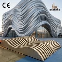 Tube carré en aluminium, revêtement en zinc, durable, ignifuge, pour plafond, décoration murale extérieure/intérieure dans les hôtels, les hôpitaux, les gymnases