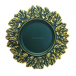 Platos de Presentación Elegantes de Diseño Europeo de Lujo para Bodas, de 13 Pulgadas, Verdes y Blancos, de Plástico, con Borde Dorado Personalizado, para Cumpleaños y Hoteles - Product Image 4
