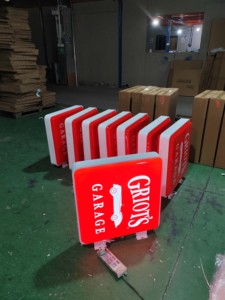 Hộp Đèn Acrylic lý tưởng cho màn hình bán lẻ sang trọng, quảng cáo tàu điện ngầm và thương hiệu công ty với tùy chỉnh OEM có sẵn - Product Image 5