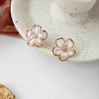 Boucles d'oreilles clous fleur, style coréen, pour femme, élégantes et raffinées, bijoux simples et doux, accessoires féminins