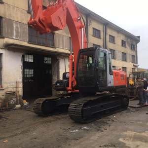 Excavatrice d'occasion HITACHI ZX200-6 pour travaux de terrassement à vendre - Product Image 2