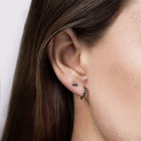 Boucles d'oreilles clous LOZRUNVE en argent sterling 925 plaqué or 14k et or 18k avec zircon et double pierre de saphir coloré