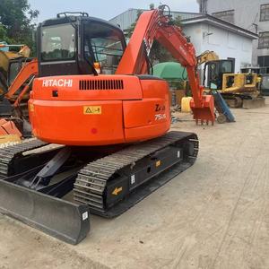 Miniescavatore Usato Hitachi ZX75us, Macchina da Costruzione Cingolata Idraulica di Seconda Mano per Movimento Terra - Compatibile con Hitachi ZX55, ZX60, ZX70, ZX75 - Product Image 1