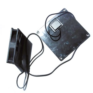 4W <span class=keywords><strong>12V</strong></span> Monocrystalline <span class=keywords><strong>panel</strong></span> năng lượng mặt trời charr kích thước nhỏ 12*12cm Lưu lượng không khí treo tường Quạt thông gió với tốc độ Gió đơn - Product Image 2