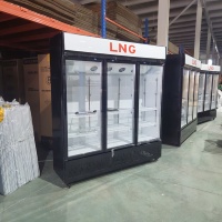 Vitrine Réfrigérée Commerciale avec Joint Magnétique et Panneau de Contrôle Numérique pour Boulangerie, Crèmerie, Centre Commercial