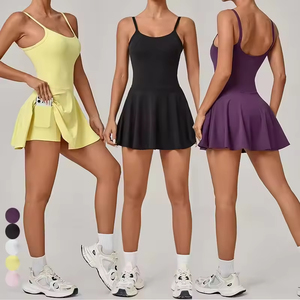 Robe de tennis pour femme, design dos nu, coussinets de poitrine amovibles, matière douce pour la peau, idéale pour la course à pied, le golf et le yoga en extérieur - Product Image 1