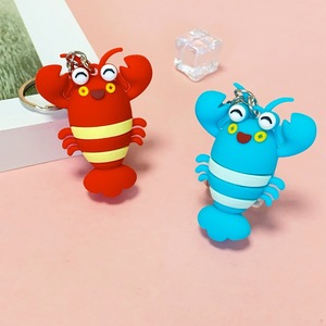 Porte-clés 3D réaliste <span class=keywords><strong>Crabe</strong></span> & Homard style dessin animé - Matériau souple, accessoire tendance pour sacs et téléphones, <span class=keywords><strong>prix</strong></span> <span class=keywords><strong>de</strong></span> machine à griffes, souvenir, cadeau - Product Image 3