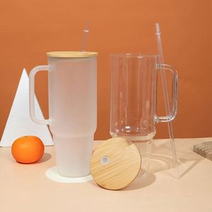 Gobelet en verre incassable de 32 oz avec poignée pour une utilisation sûre à l'intérieur des véhicules en déplacement - Product Image 1