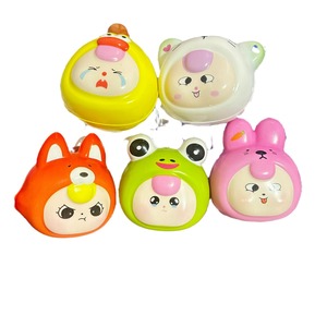 Juguetes para apretar con dibujos animados para aliviar el estrés, juguete suave de rebote lento para niños de 2 a 4 años, unisex - Product Image 4