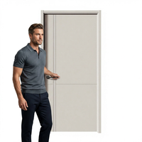 Porte intérieure contemporaine en polymère écologique, design à panneau plat, isolation phonique, finition pour chambres, hôtels et appartements silencieux
