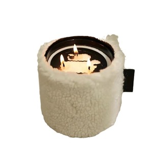 Couvre-bouteille parfumé en laine d'agneau, style coréen, idéal pour Instagram, couvre-bougie parfumée, couvre-gobelet parfumé créatif haut de gamme - Product Image 5