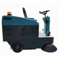 Balayeuse routière motorisée autopropulsée UCARRY à moteur essence, commande PLC, largeur de nettoyage 1400 mm, bac à poussière 120 L, haute performance