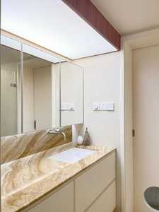 หินออนิกซ์สีขาวเปอร์เซียจากโรงงานโดยตรง แผ่นใหญ่ ขัดเงา คุณภาพสูง เหมาะสำหรับโรงแรม ลายเส้นสีทอง สีงาช้าง ขายส่ง - Product Image 2