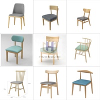 Table et chaises rembourrées en tissu à boutons de cabine double face mobilier de cabine de restaurant